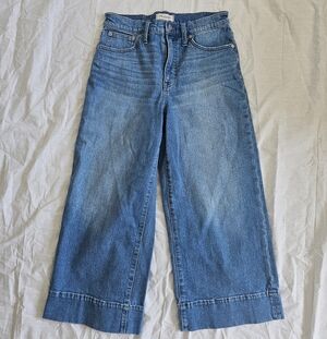 Madewell 28 wide leg crop jeans delancey wash light